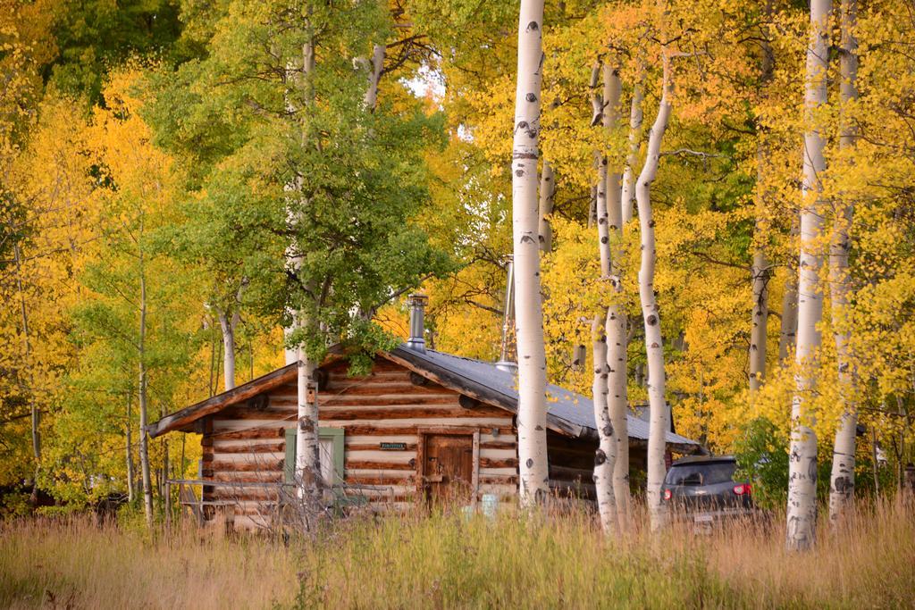 The Cabins At Historic Columbine Clark ภายนอก รูปภาพ