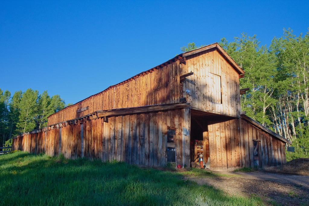 The Cabins At Historic Columbine Clark ภายนอก รูปภาพ
